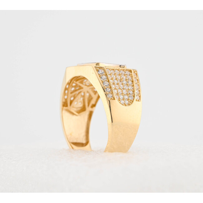 14k zegelring zirkonia 6.9g  mt20