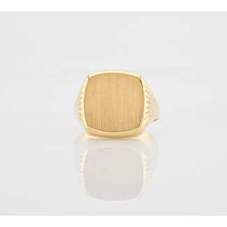 14k zegelring 4.2g  mt20.5