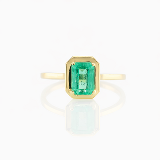 14K . Natuurlijke Smaragd Ring 1.25ct. 2,7Gr. Mt18