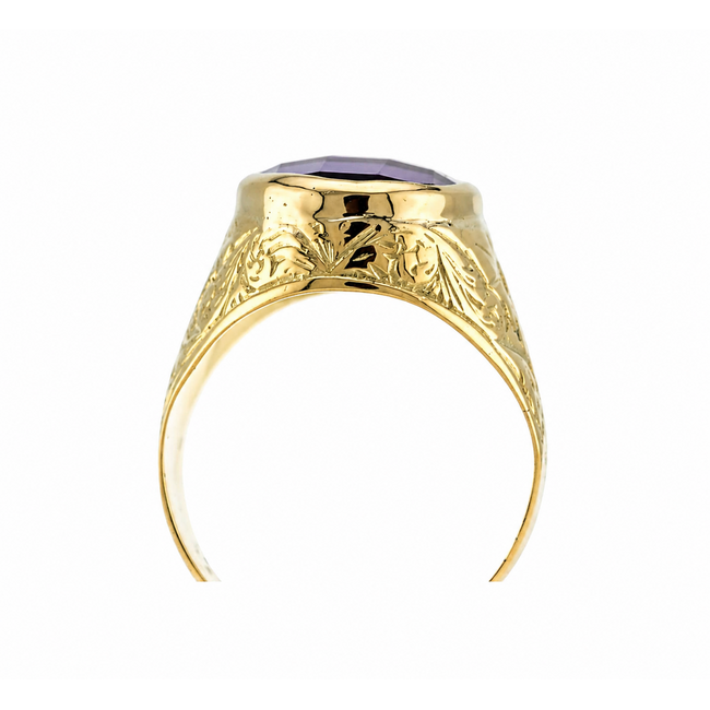 Vintage.  14K.  Zegelring Amethist. 8,3Gr. Mt19