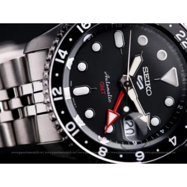 Seiko 5 Sports SSK001K1 GMT