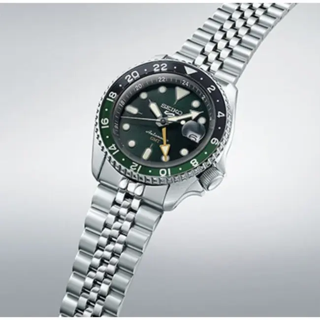 Seiko 5 Sports GMT SSK035K1  Bi-Color Green