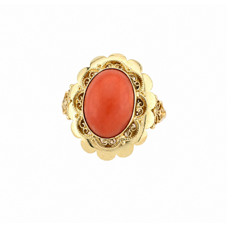 Vintage. Ring met Bloedkoraal. 6,1Gr. Mt 19