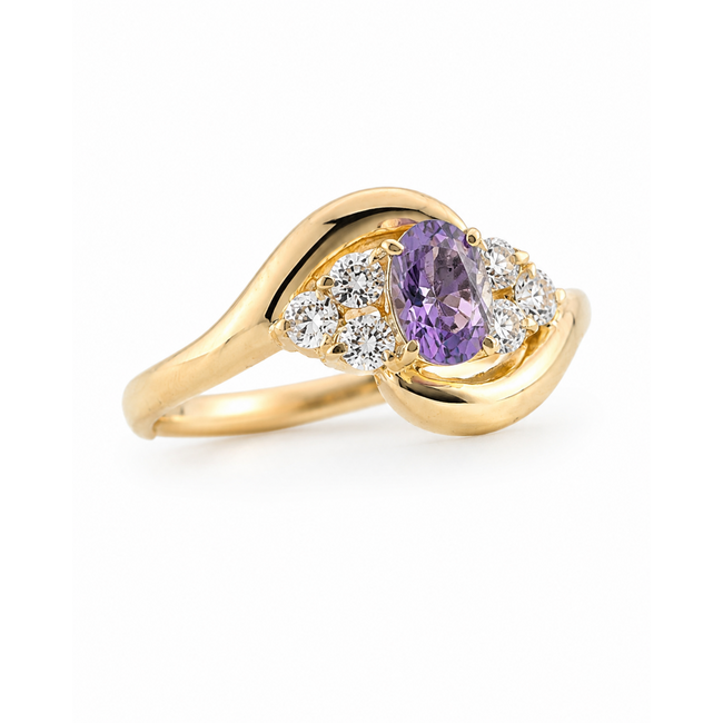 18Krt Geelgouden  Ring met Amathist en Zirkonia 2.8 Gram