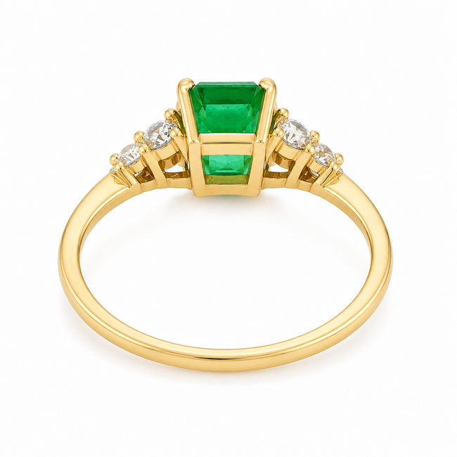 14karaat GG ring smaragd emerald cut 2,4 GR 19