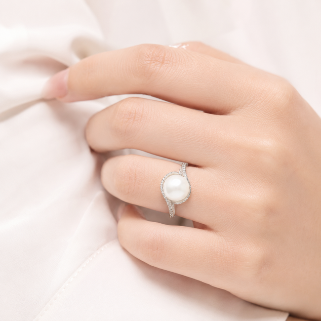 ROS  Jewel Design 14k witgouden ring met natuurlijke parel en briljant