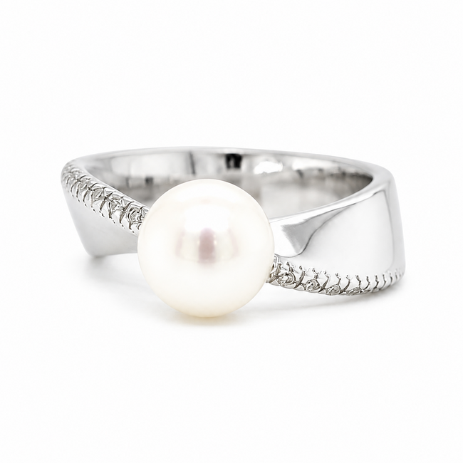18k  witgouden ring met parel en  briljant