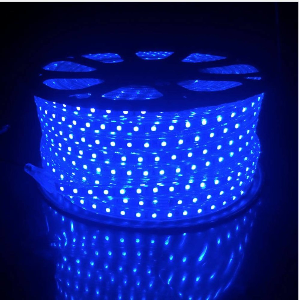 Aigostar LED RGB lichtslang plat - 1 meter - 1-knops bediening - werkt direct op 230V Aigostar LED RGB lichtslang plat - 1 meter - 1-knops bediening - werkt direct op 230V
