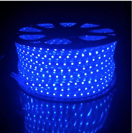 Aigostar LED RGB lichtslang plat - 1 meter - 1-knops bediening - werkt direct op 230V Aigostar LED RGB lichtslang plat - 1 meter - 1-knops bediening - werkt direct op 230V