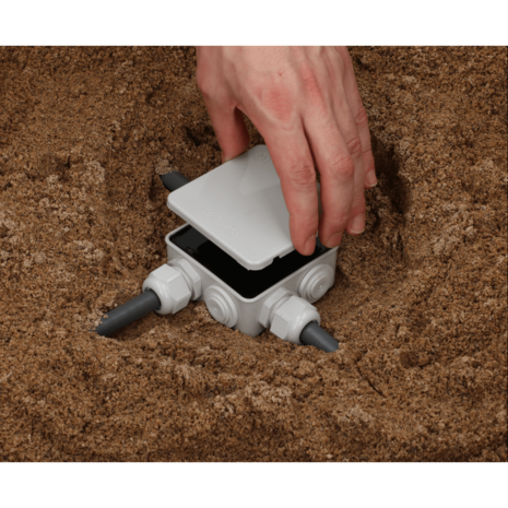 BBC Cellpack Gietmofpakket Filoform Filobox + PU IP68 | Lasdoos 90x90x52mm | 3x M25 Wartel | Voor Kabel Ø9-17mm BBC Cellpack Gietmofpakket Filoform Filobox + PU IP68 | Lasdoos 90x90x52mm | 3x M25 Wartel | Voor Kabel Ø9-17mm