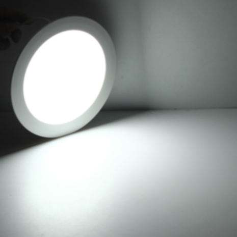 Modee LED inbouwspot vierkant - 12W - 6000K - inbouwmaat 150x150mm Modee LED inbouwspot vierkant - 12W - 6000K - inbouwmaat 150x150mm
