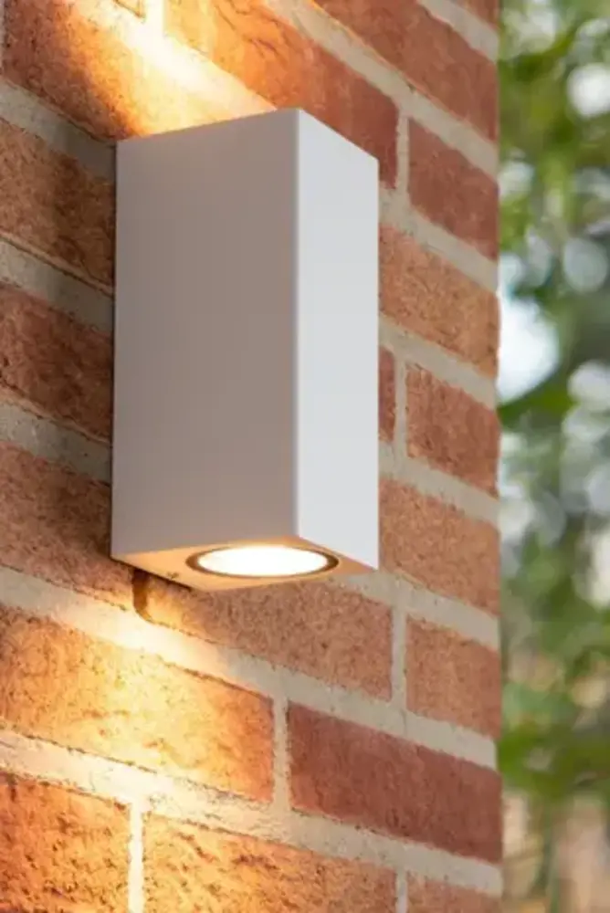 Lucide LED Wandlamp Buiten Zaro - 2x GU10 - IP44 - Aluminium - Wit Lucide LED Wandlamp Buiten Zaro - 2x GU10 - IP44 - Aluminium - Wit