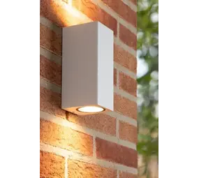 Lucide OP=OP ZARO Wandspot Buiten-Wit-2xGU10-35W-IP44-Alumin. Lucide OP=OP ZARO Wandspot Buiten-Wit-2xGU10-35W-IP44-Alumin.