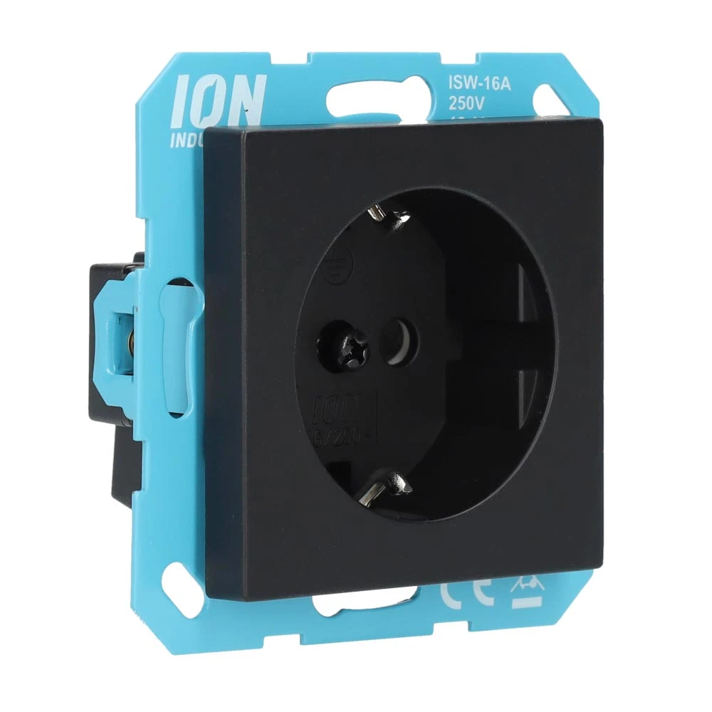 ION Industries Stopcontact - Mat Zwart | Randaarde & Kinderbeveiliging ION Industries Stopcontact - Mat Zwart | Randaarde & Kinderbeveiliging