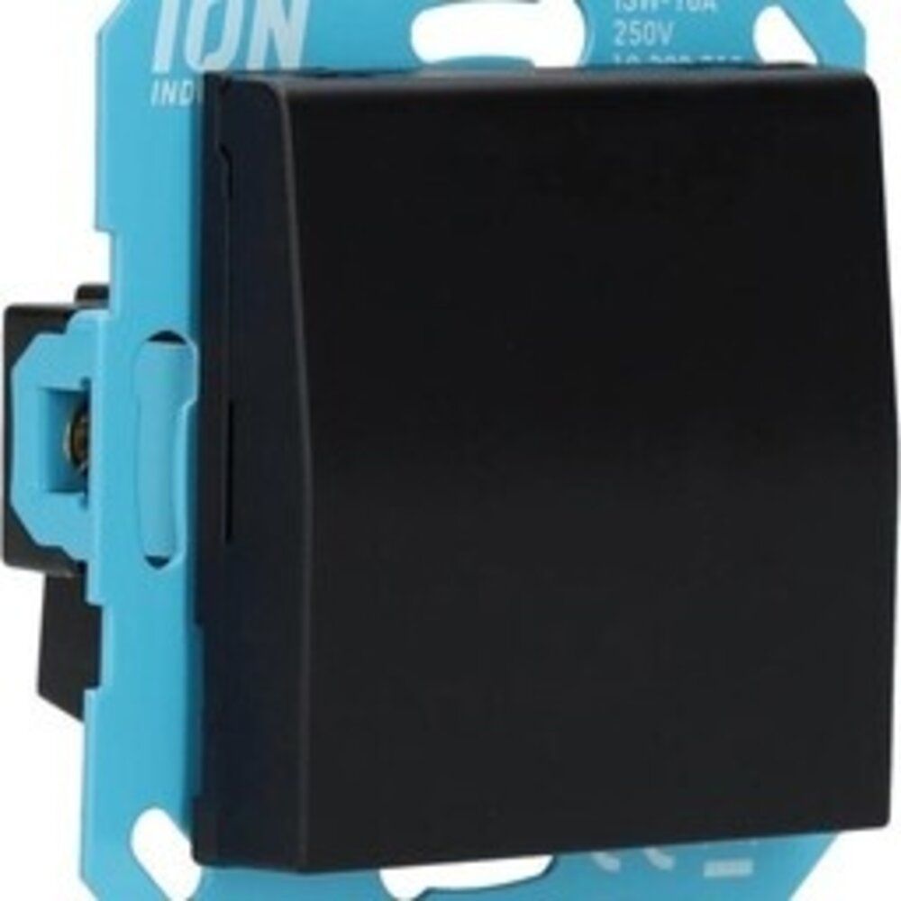 ION Industries Contactdoos inbouw - E1 - 1-voudig - randaarde - met klep AB - IP44 - 71 x 71 x 32 mm - Mat Zwart ION Industries Contactdoos inbouw - E1 - 1-voudig - randaarde - met klep AB - IP44 - 71 x 71 x 32 mm - Mat Zwart