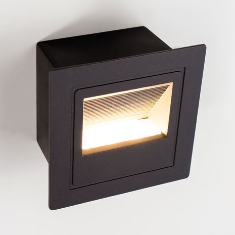 Modee LED Trapverlichting - 5W 390lm - 4000K - IP65 - 84x50x84mm Modee LED Trapverlichting - 5W 390lm - 4000K - IP65 - 84x50x84mm