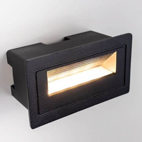 Modee LED Trapverlichting - 3W 210lm - 4000K - IP65 - 103x45x58mm