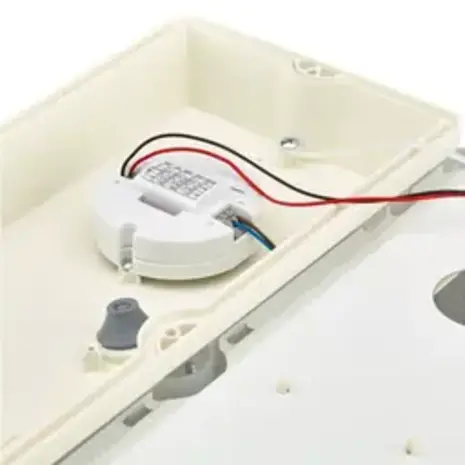 Philips LED Bulkhead - Ledinaire - WL055V - Wit - IP65 - 6w 630lm - 4000K Koel Wit - 374x150mm | Bewegingssensor Philips LED Bulkhead - Ledinaire - WL055V - Wit - IP65 - 6w 630lm - 4000K Koel Wit - 374x150mm | Bewegingssensor