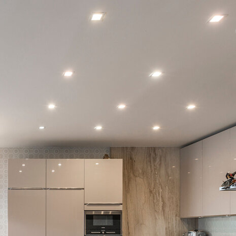 Braytron Vierkant LED Paneel Wit - 12W - 17x17cm - 3000K Warm Wit Braytron Vierkant LED Paneel Wit - 12W - 17x17cm - 3000K Warm Wit