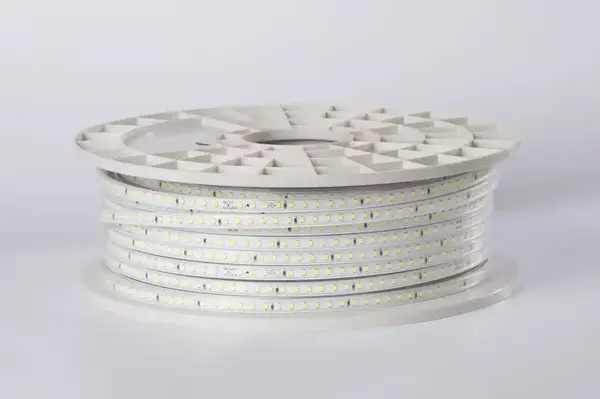 Aigostar LED Lichtslang IP65 V2 - 50 meter - 3000K 830 Warm wit licht - Plug and Play Aigostar LED Lichtslang IP65 V2 - 50 meter - 3000K 830 Warm wit licht - Plug and Play