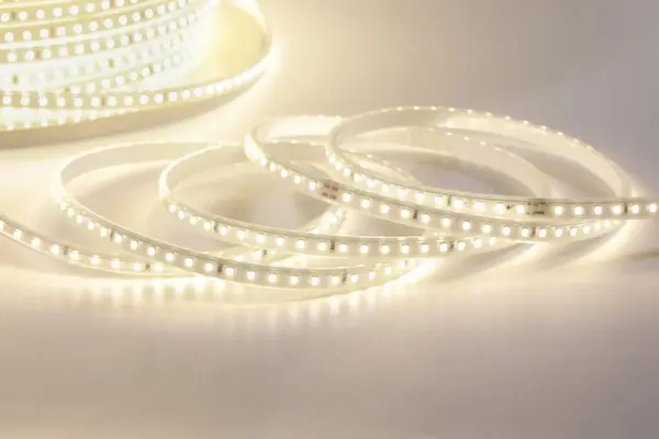 Aigostar LED Lichtslang IP65 V2 - 50 meter - 3000K 830 Warm wit licht - Plug and Play Aigostar LED Lichtslang IP65 V2 - 50 meter - 3000K 830 Warm wit licht - Plug and Play