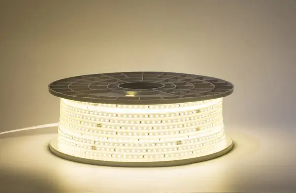 Aigostar LED Lichtslang IP65 V2 - 50 meter - 3000K 830 Warm wit licht - Plug and Play Aigostar LED Lichtslang IP65 V2 - 50 meter - 3000K 830 Warm wit licht - Plug and Play