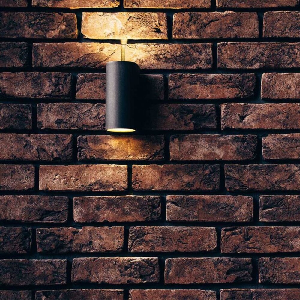 Artdelight designverlichting LED Wandlamp Zwart - BRODY2 - Up and Down - IP65 - 2x 6W 2700K - 180MM Artdelight designverlichting LED Wandlamp Zwart - BRODY2 - Up and Down - IP65 - 2x 6W 2700K - 180MM