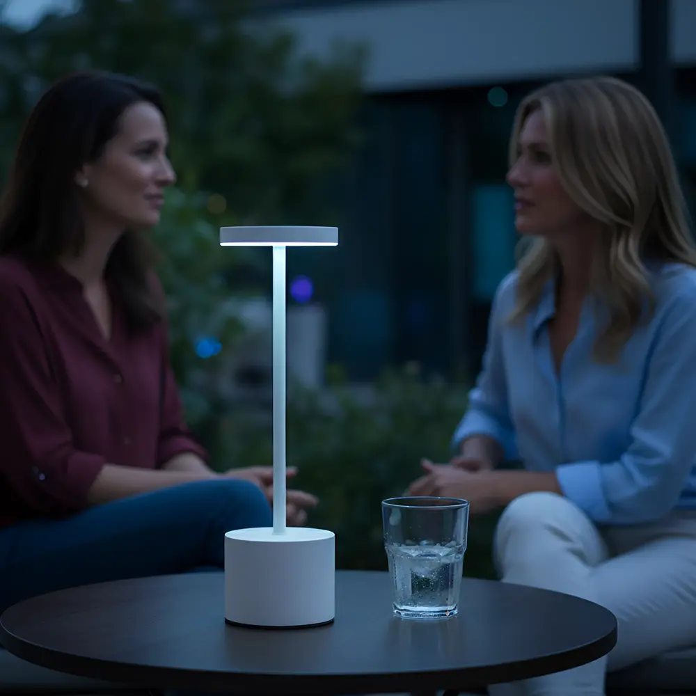 Braytron OP = OP Braytron Witte LED Tafellamp 2W Oplaadbaar | LUXE Braytron OP = OP Braytron Witte LED Tafellamp 2W Oplaadbaar | LUXE