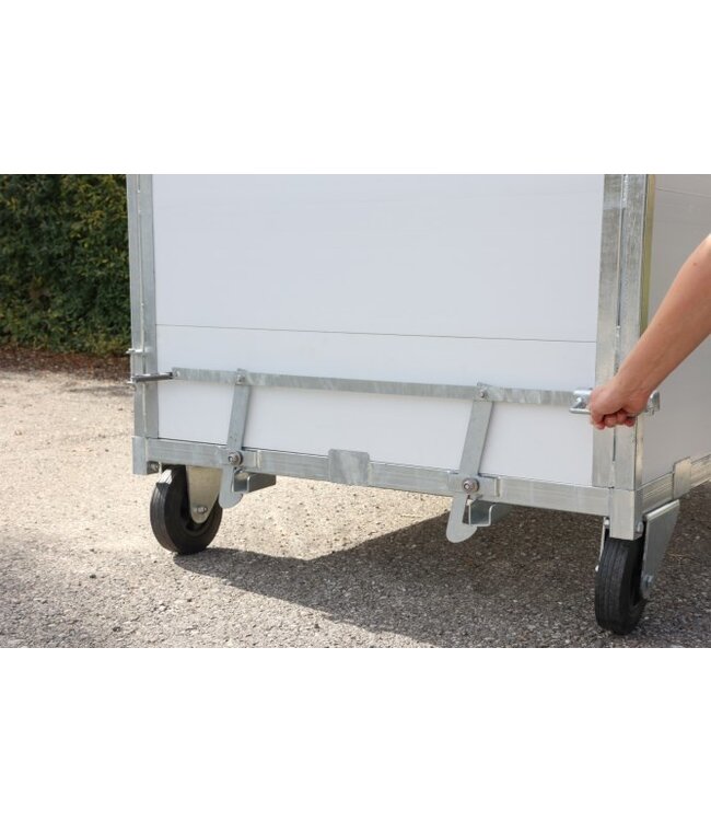 Kälberbox Premium mit schwenkbarem Boden