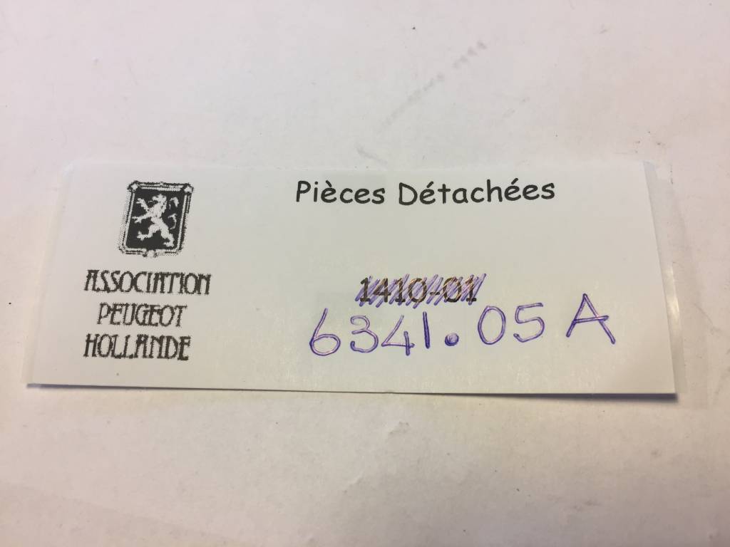 APH 6341-05A Rubber achterlichten 203  "FERRAND"