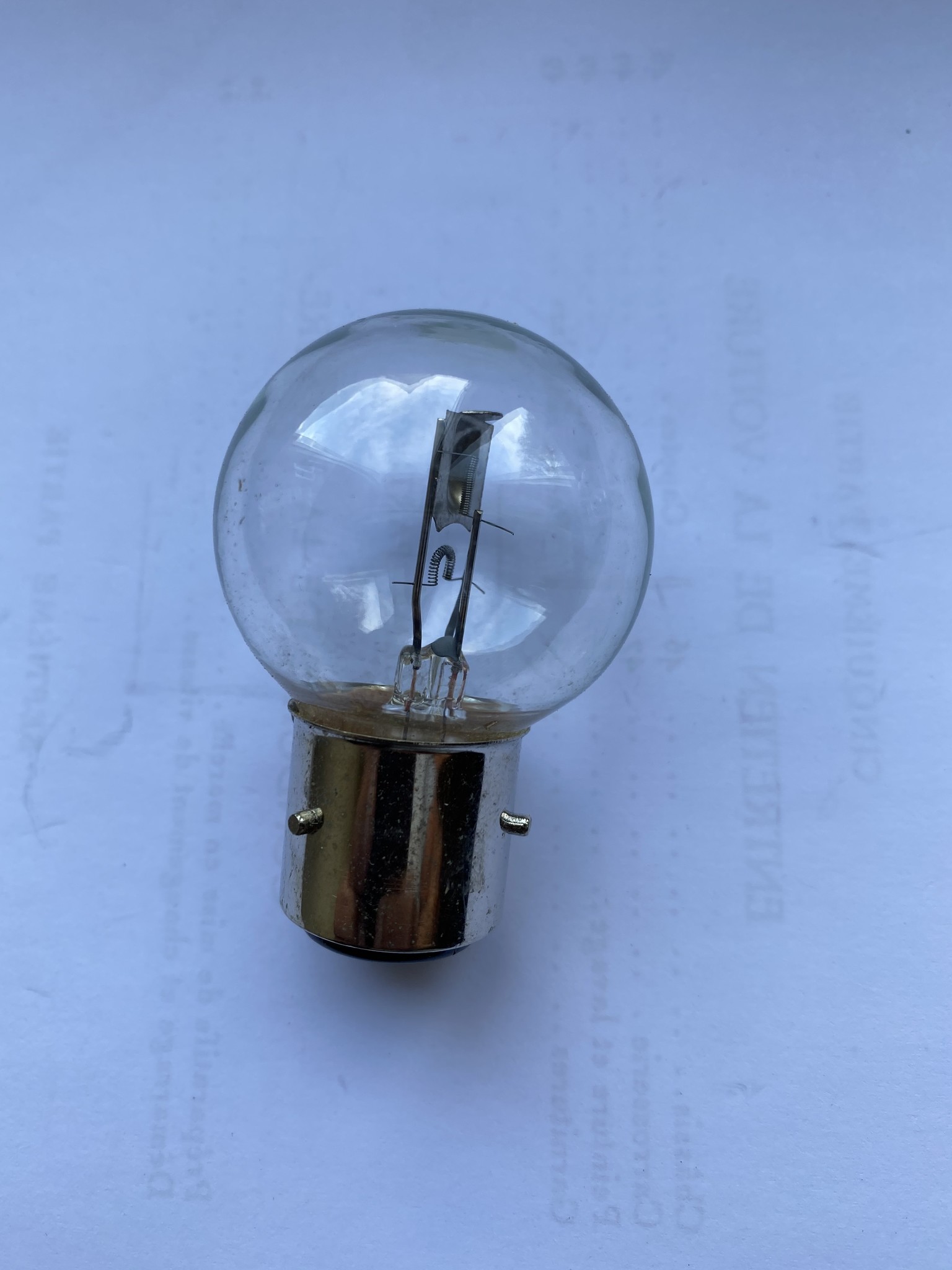 APH 6216-04 Lamp bayonet wit BA21D