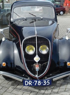 APH 400125 Motorkap strips 202