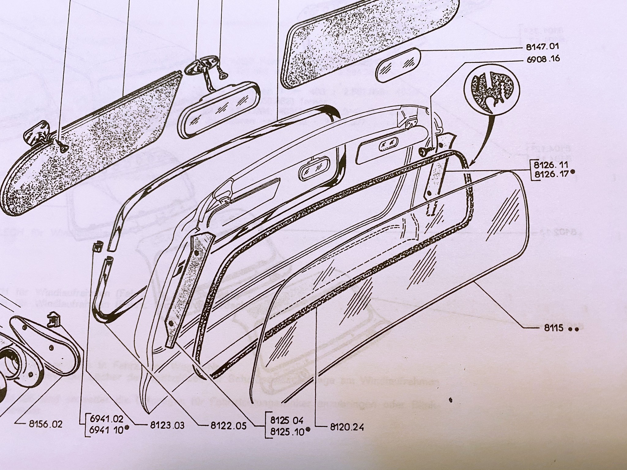 APH 8120-24 Voorraam rubber 403 Berline, Break en Utilitaire