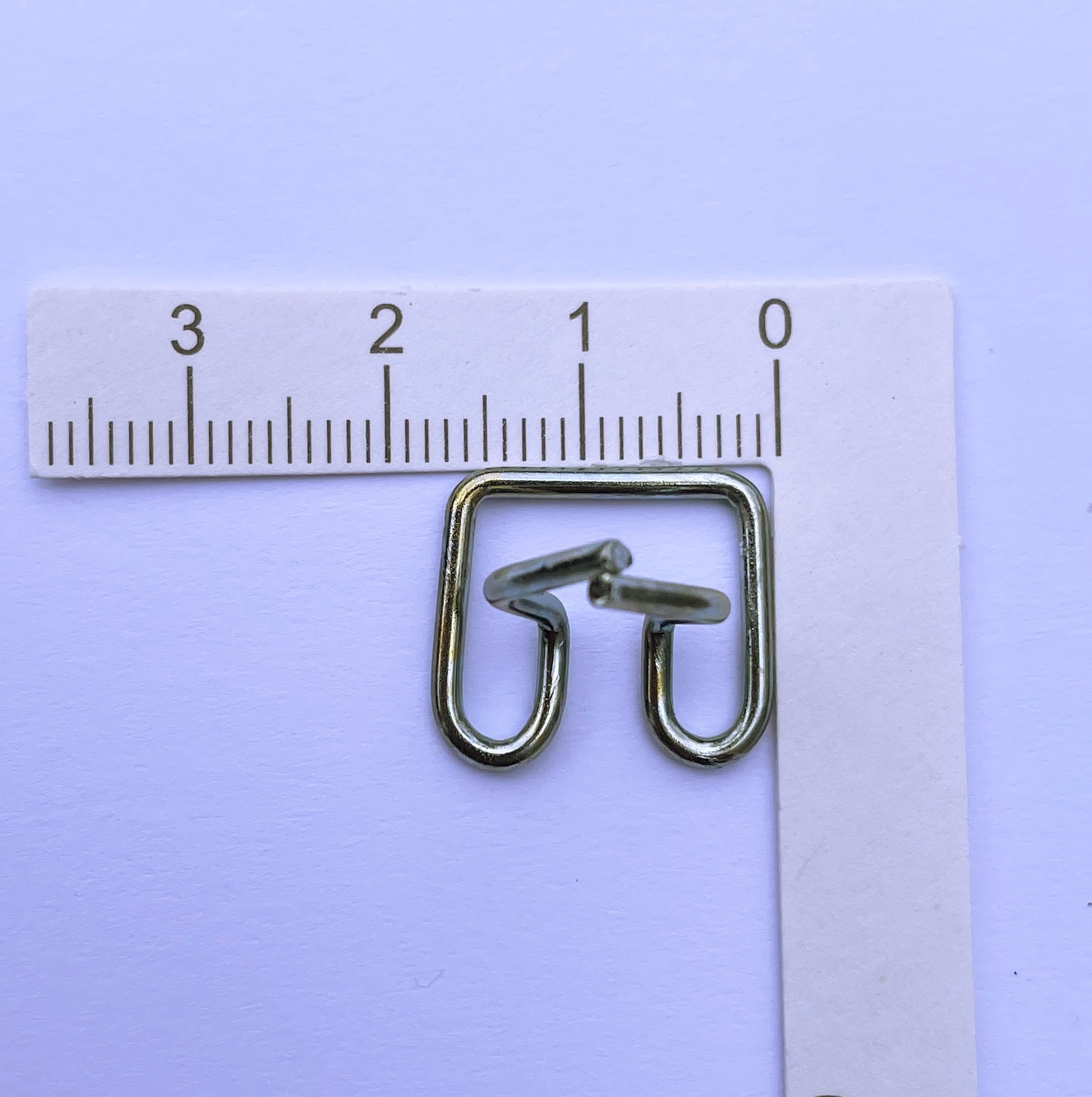 APH 6986-03 Sierlijstklem / Agraphes