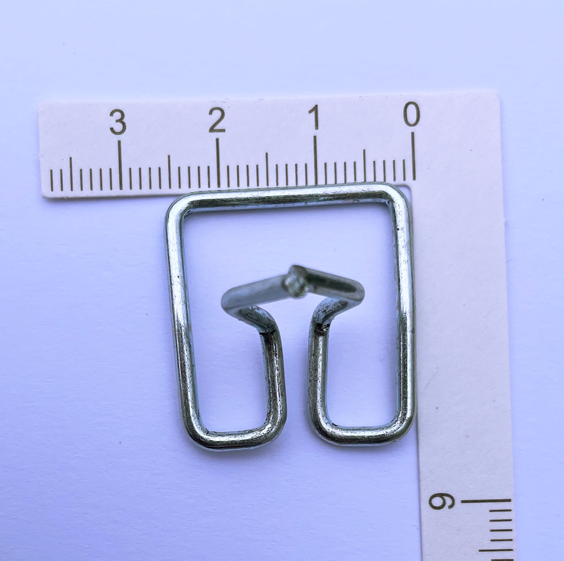 APH 6986-07 Sierlijstklem / Agraphes