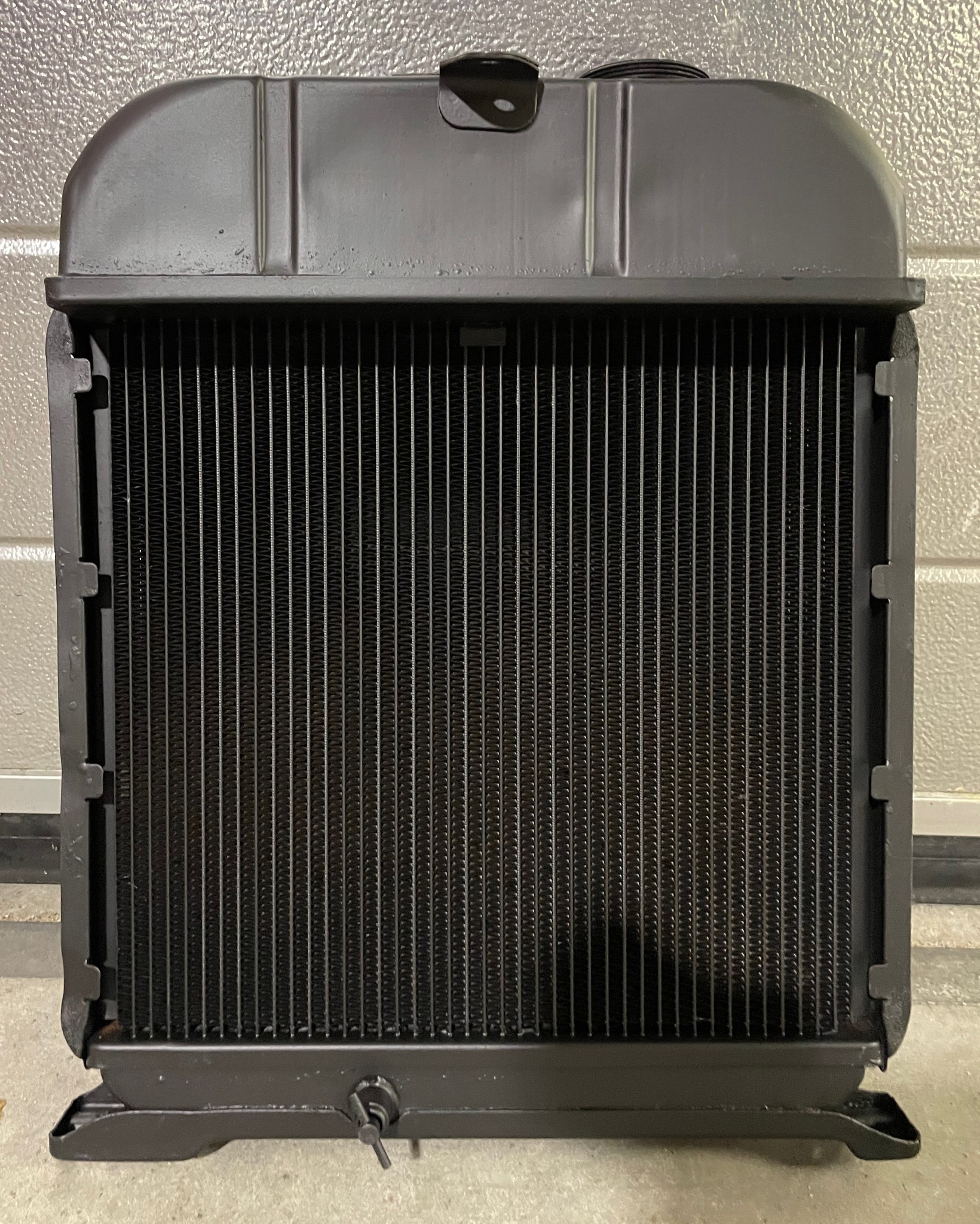 APH 1301-14R Radiateur 203 / 403 Revisie