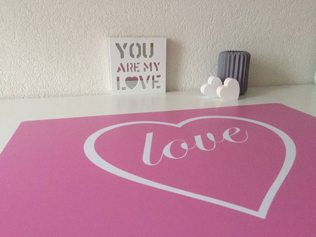 Bureau onderlegger roze met HART en LOVE in wit, hio voor meisjes