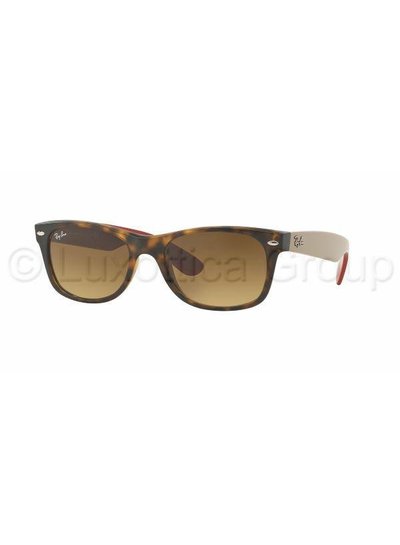 Ray-Ban New Wayfarer - RB2132 618185 | Ray-Ban Zonnebrillen | Fuva.nl