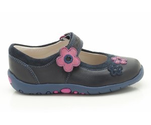 clarks ladies boat shoes