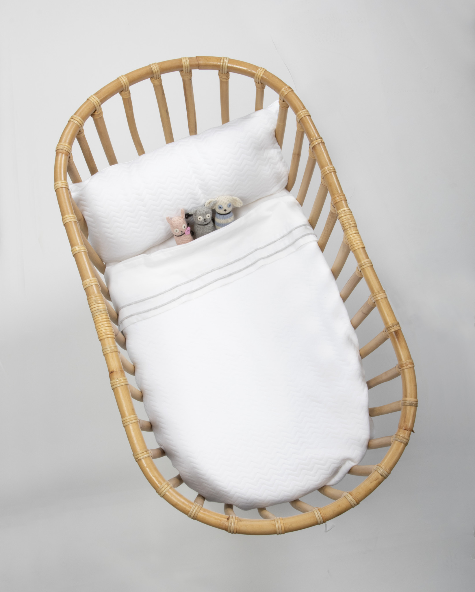 Crib blanket lined Chevron White