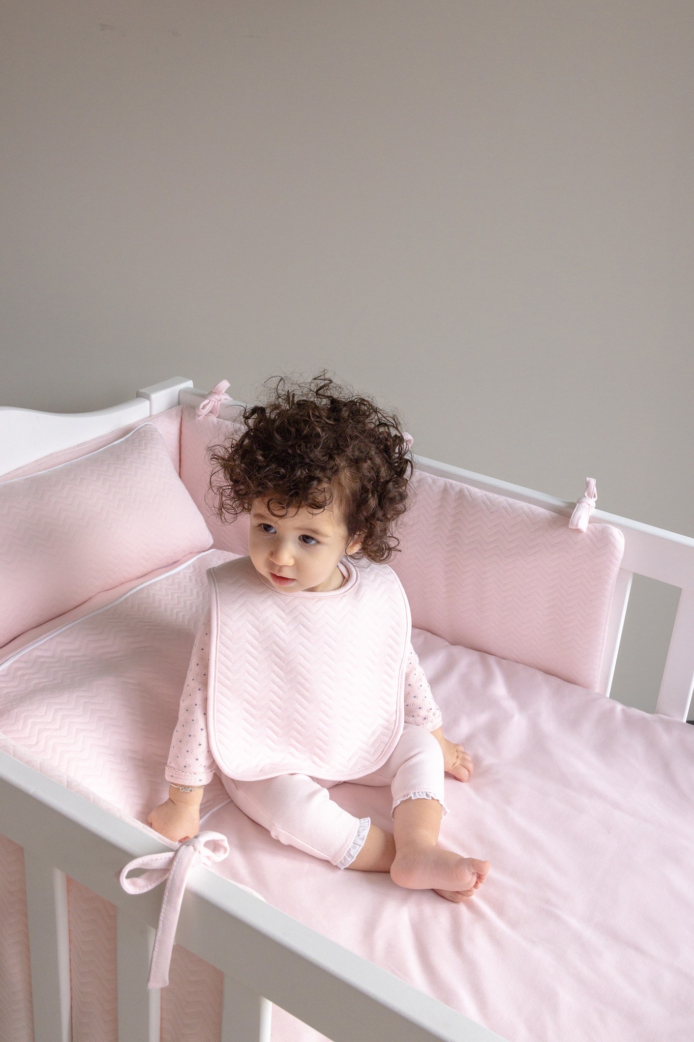 Cot Duvet Cove  & Pillow case Chevron Light Pink