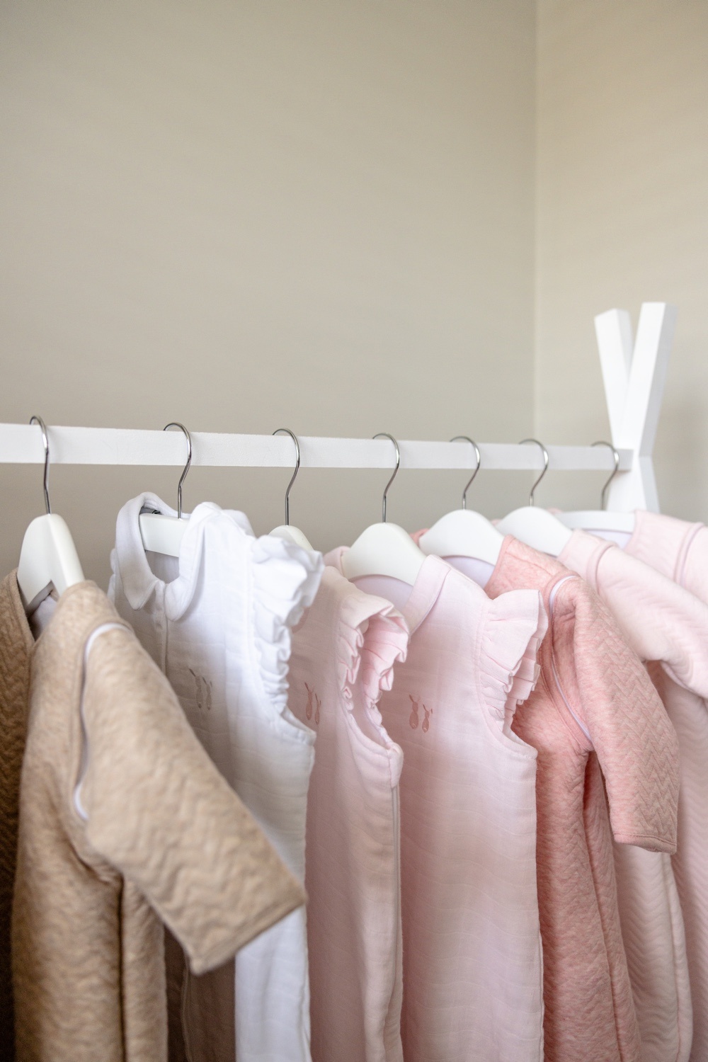 Sac de couchage bébé en jersey 70cm Chevron Light Pink avec manches détachables