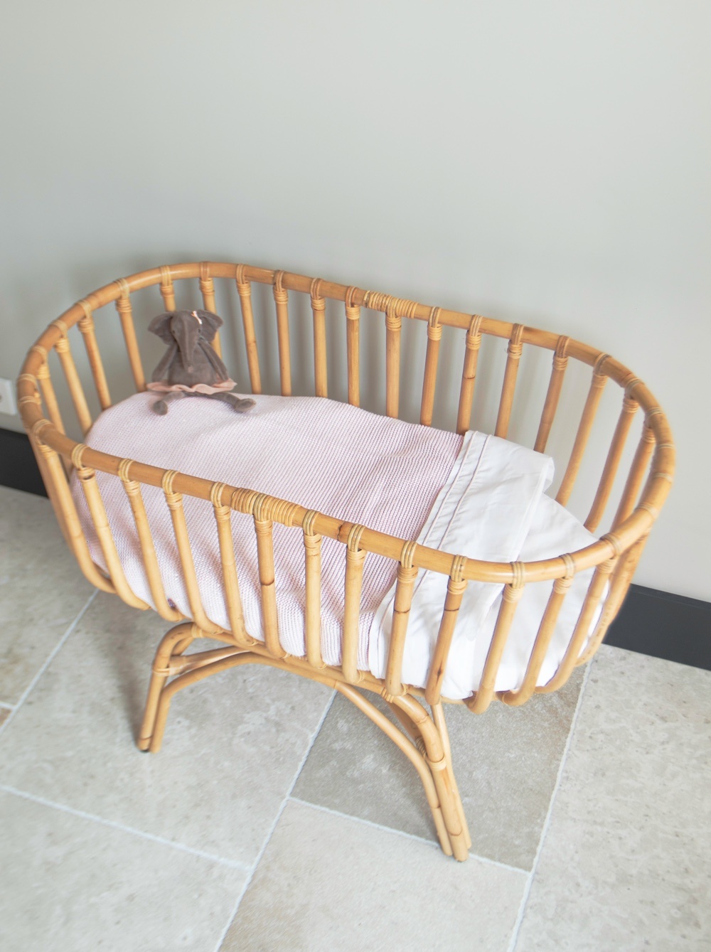 Poetree Kids Drap de berceau Chevron Light Pink