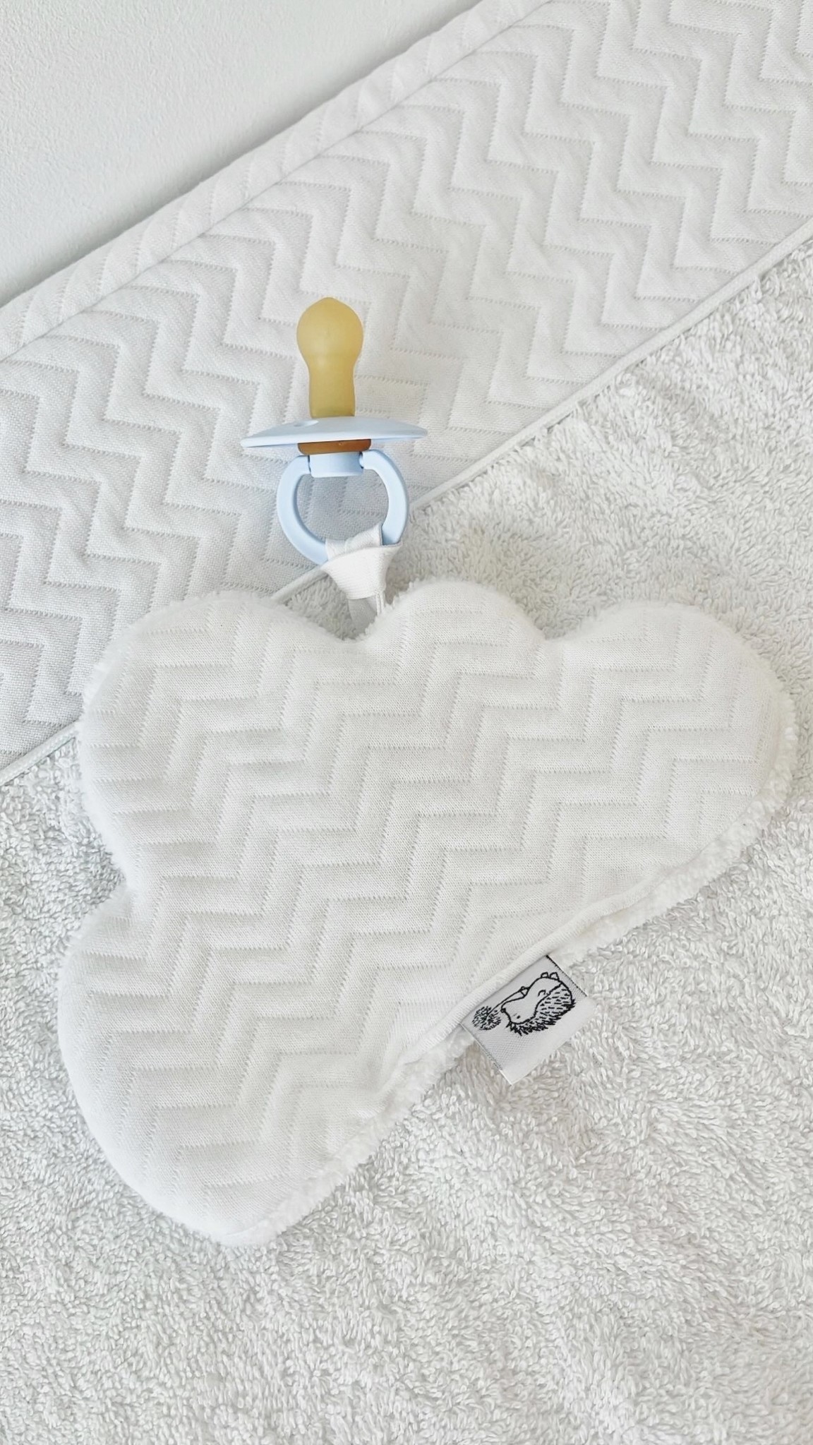 Pacifier cloth Cloud White