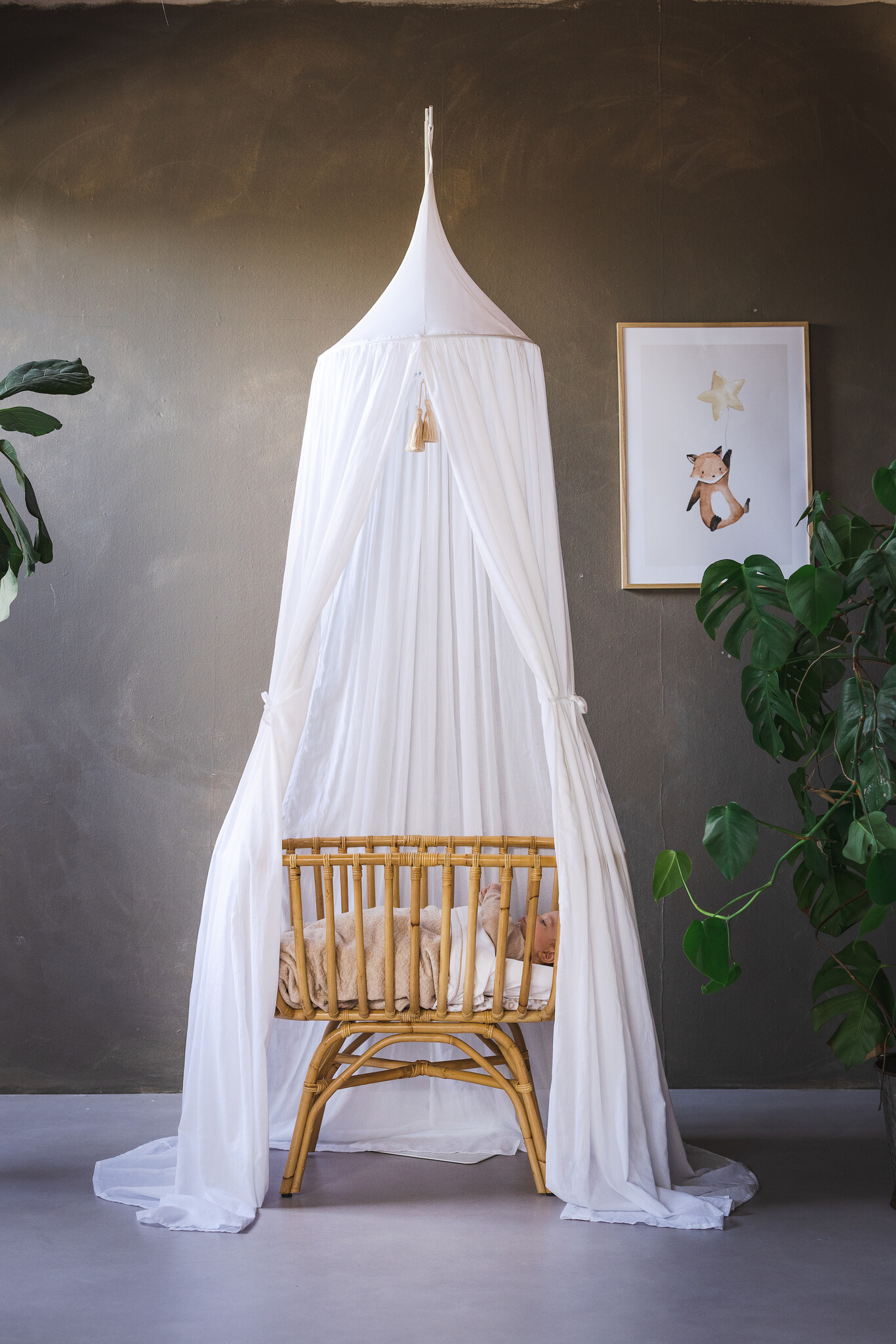 Canopy with Camel tassels for crib/cot or playpen