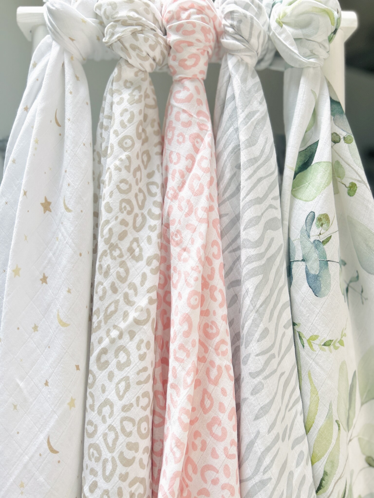 Swaddle blanket 120x120cm Camel Leopard