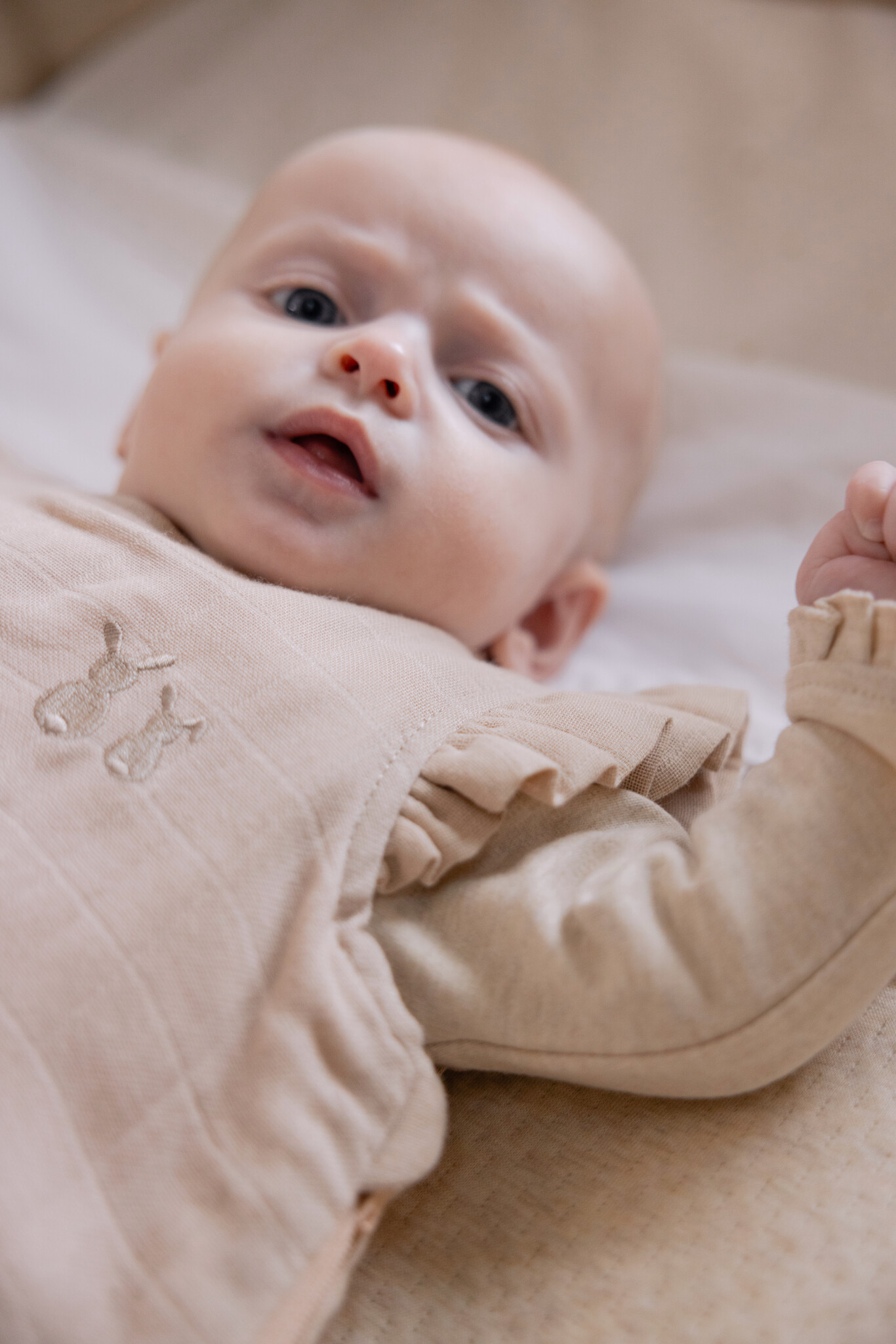 Tetra Babyslaapzak 65cm Zomer Ruffle Camel