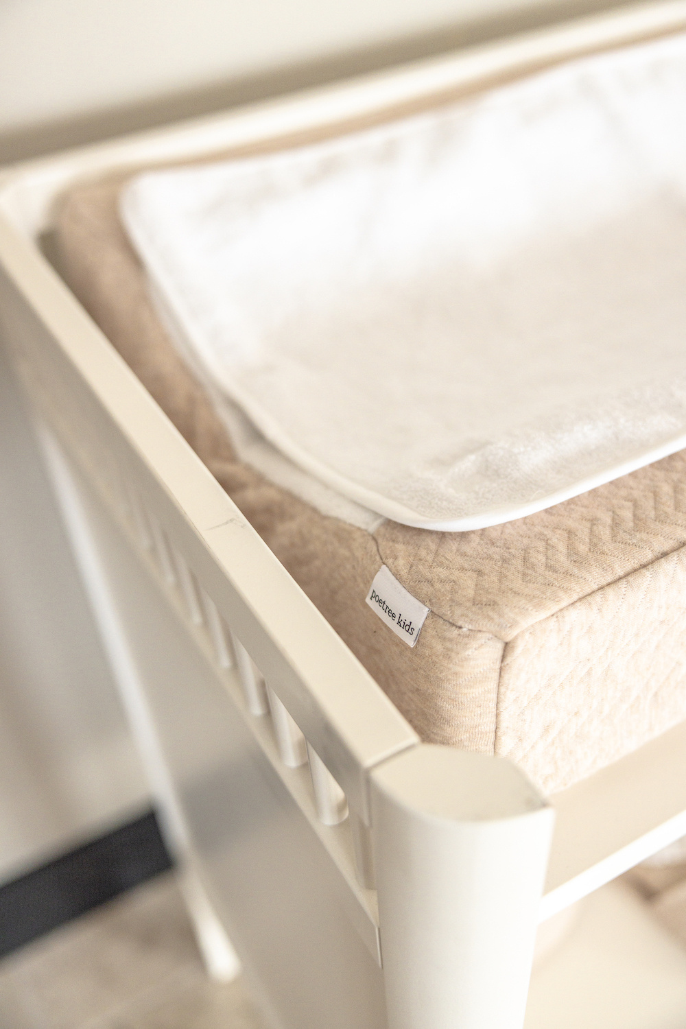 Extra matje voor op aankleedkussenhoes