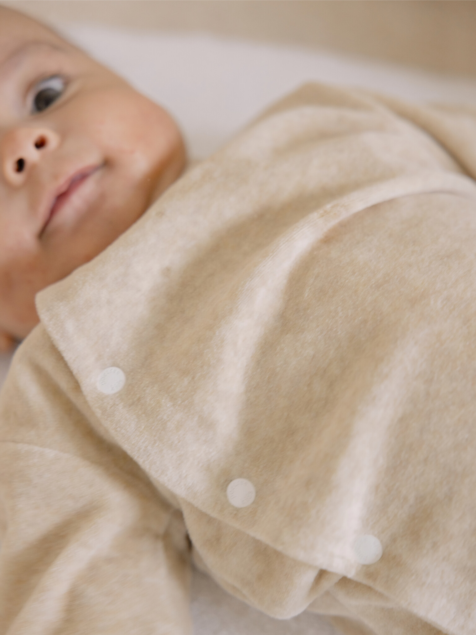 Comfy velours baby set Sand