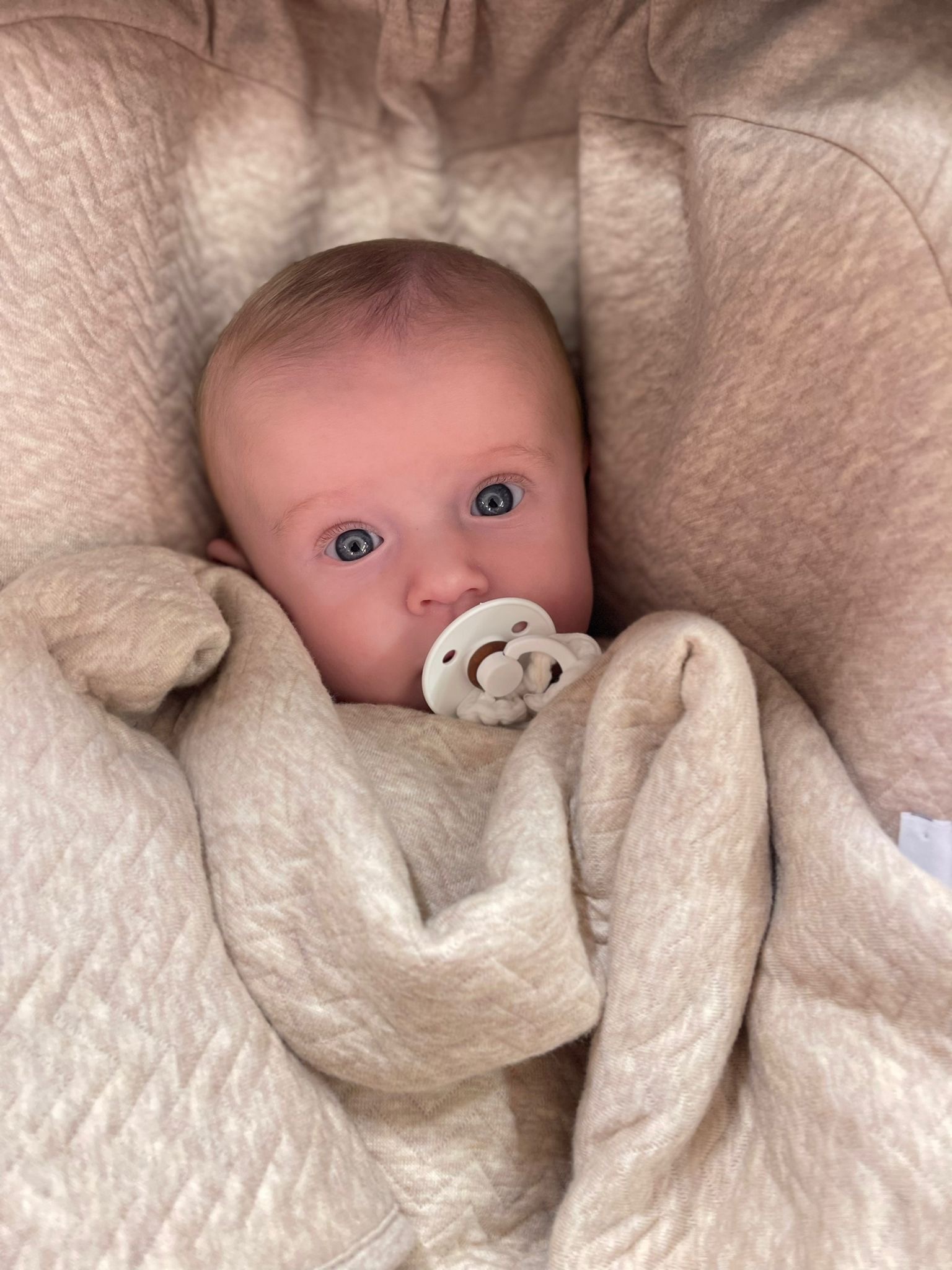 Crib blanket lined Chevron Light Camel